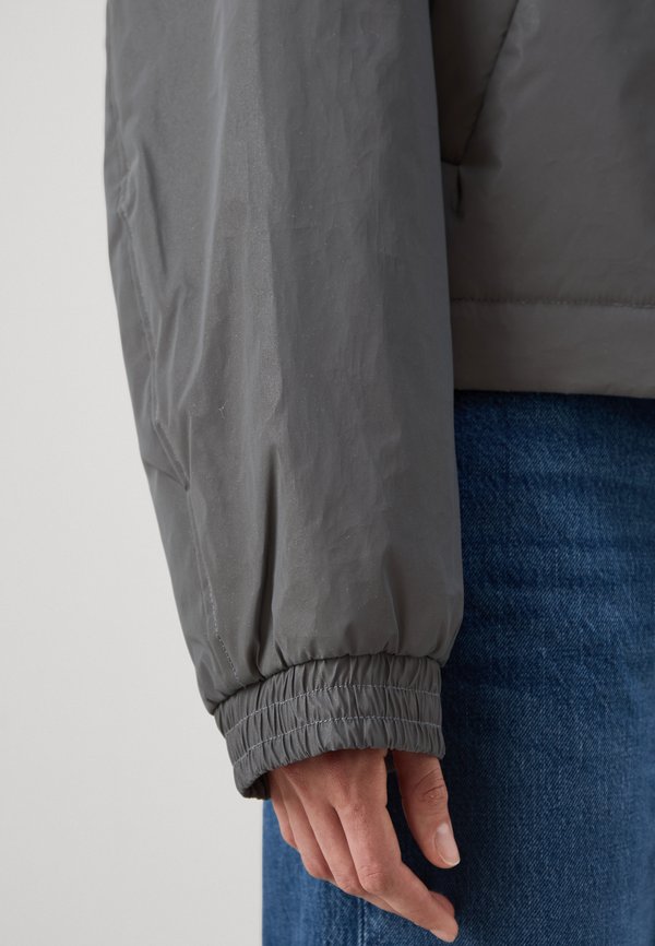 RHODES REFLECTIVE - Light jacket2