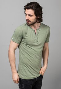 Key Largo MT DIETER - T-shirt con stampa - green