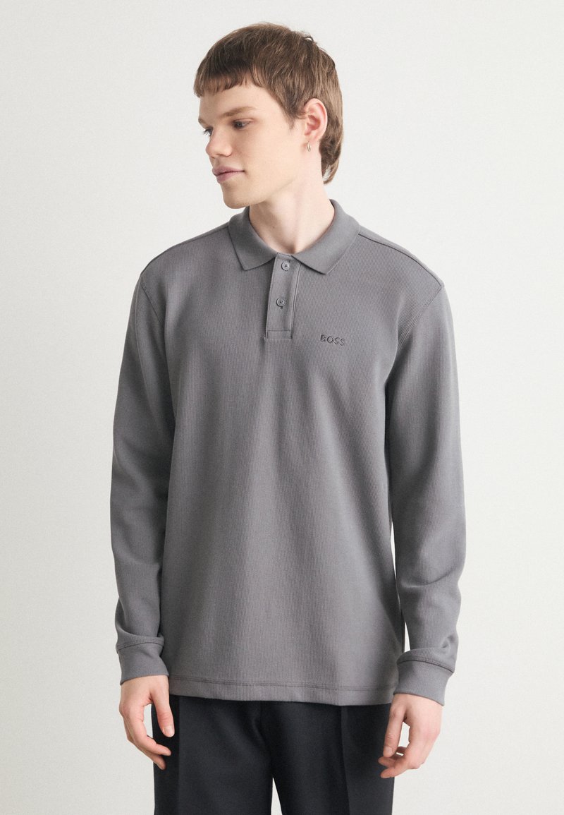 BOSS Ilgarankovis viršutinės dalies drabužis - dark grey