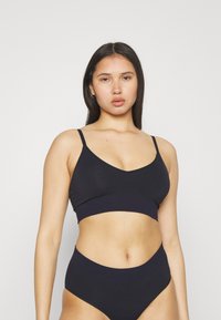 Sloggi - EVER INFUSED ALOE BRALETTE - Bustier - black Thumbnail Image 1