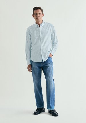 Scalpers, SCALPERS NEW JON BD SHIRT - Overhemd - skyblue stripes