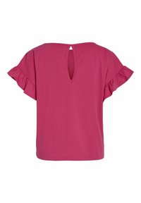 Haut rose à manches courtes avec manches à volants et une petite ouverture en forme de goutte d'eau dans le dos près de l'encolure.