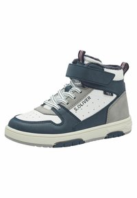 Wysokie sneakersy z ciemnoniebieską i szaro-skórzaną cholewką, białymi akcentami, teksturowanym futerkiem w środku, regulowanym paskiem oraz kontrastującymi sznurówkami.
