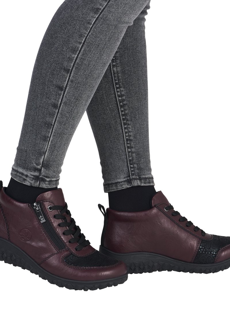 Rieker Baskets montantes - rot