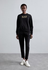 EA7 Emporio Armani TRACKSUIT - Verryttelypuku - black/gold