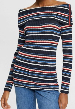 Sweter