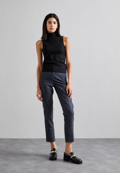 Emporio Armani PANTALONI - Παντελόνι - blu