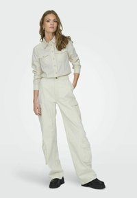 ONLY ONLALEXA SHIRT ANA - Blusa - ecru