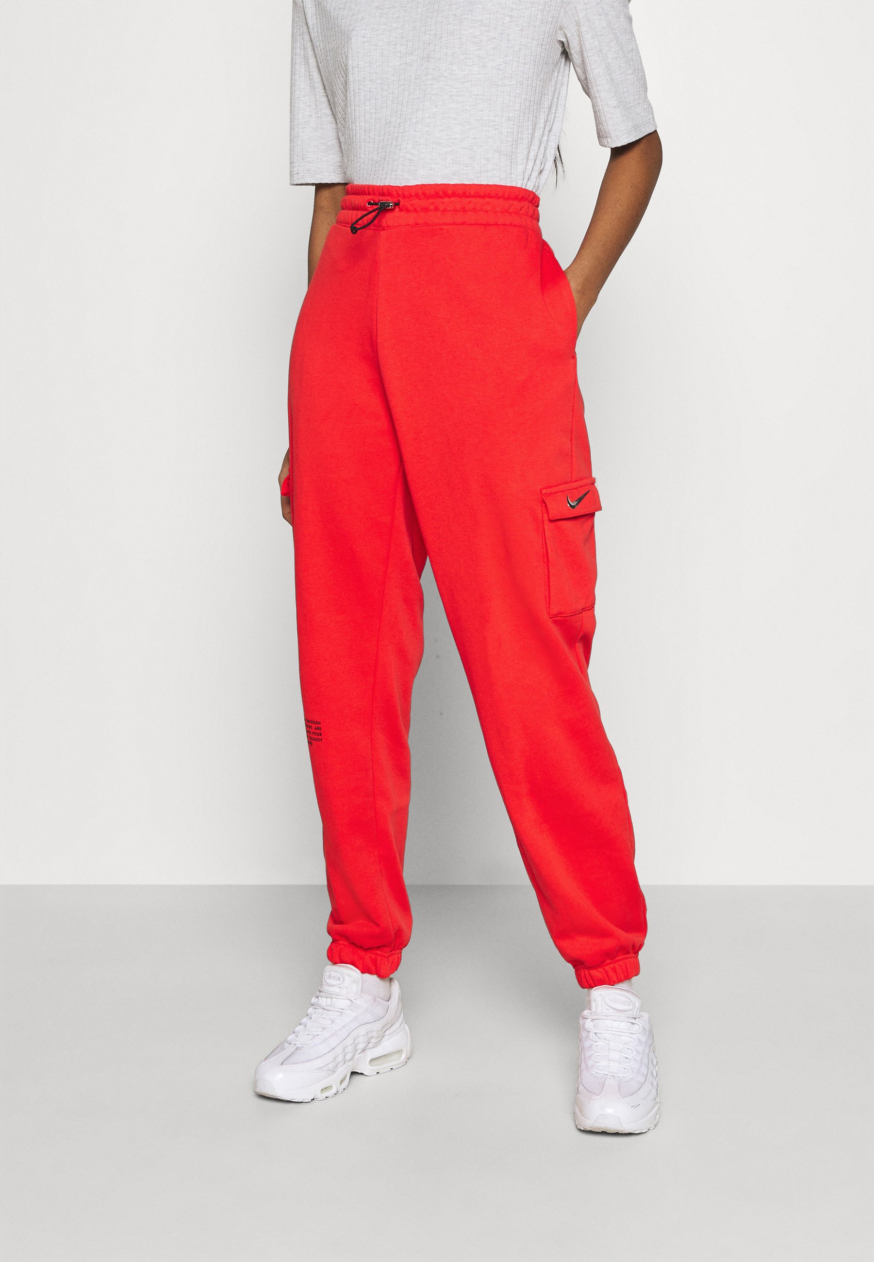 Nike Sportswear Pant Pantalon De Survetement Crimson Black Rouge Zalando Fr
