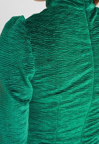 Fashion Union Vestito casual - green