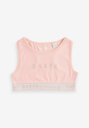 Roze crop top gemaakt van zachte stof, met een ronde halslijn, logo-opdruk "BAKER" op de voorkant en een elastische band met herhaalde branding.