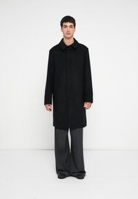 GAP TOPCOAT - Klasický kabát - black