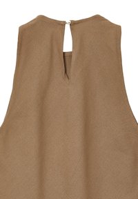 Brauner ärmelloser Oberteil mit einem Schlitzverschluss auf der Rückseite, aus weichem, strukturiertem Stoff gefertigt. Einfaches Design mit klaren Kanten.