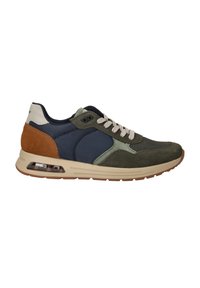 Sneaker con una combinazione di suede e rete in verde oliva, blu navy e marrone. Presenta lacci crema, una suola intermedia ammortizzata e un'unità d'aria visibile.