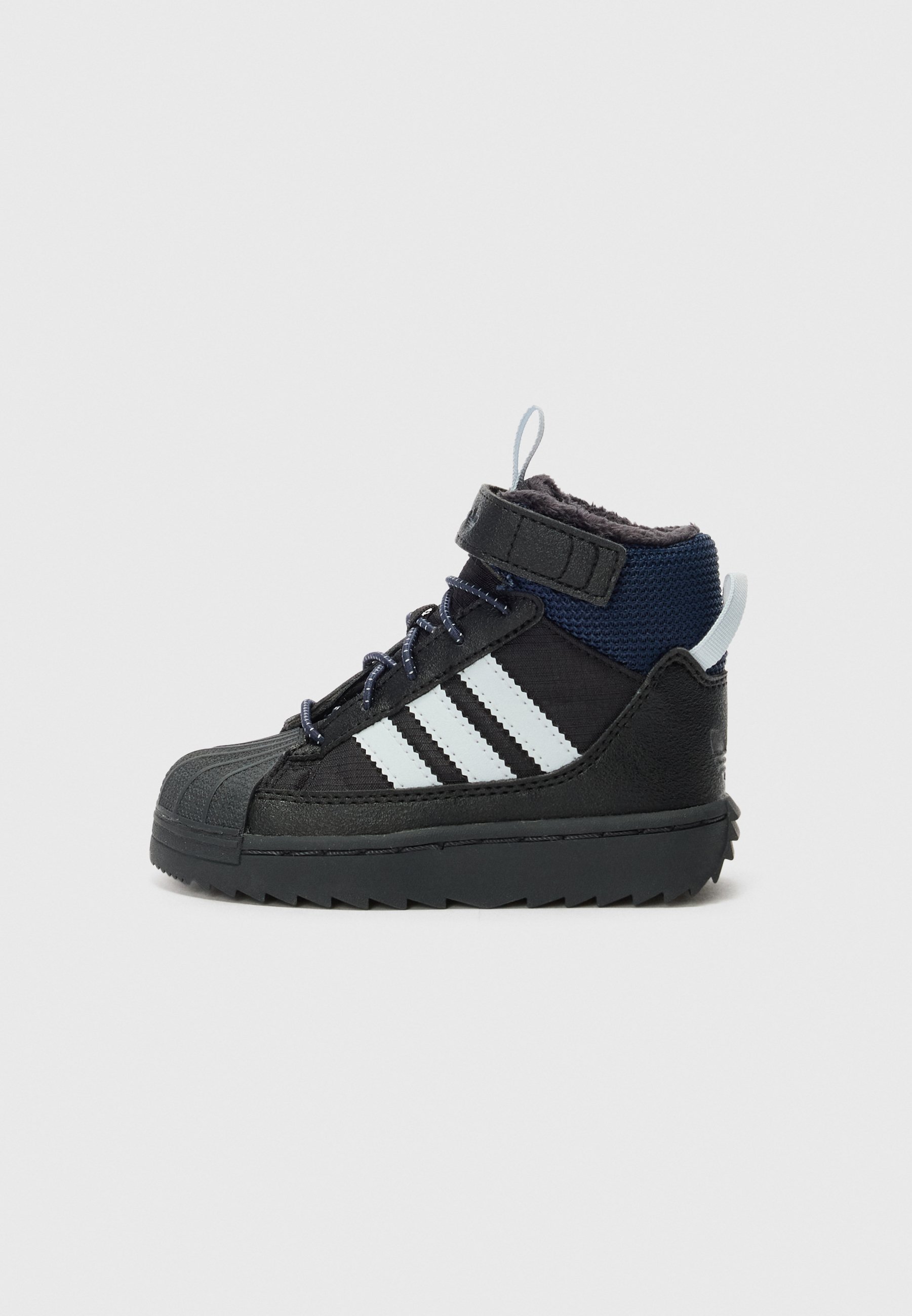 adidas Originals SUPERSTAR TREK UNISEX - Botas de inverno - core black/halo blue/carbon/antracite - Zalando.pt adidas Originals SUPERSTAR TREK UNISEX - Botas de inverno - core black/halo blue/carbon/antracite - Zalando.pt