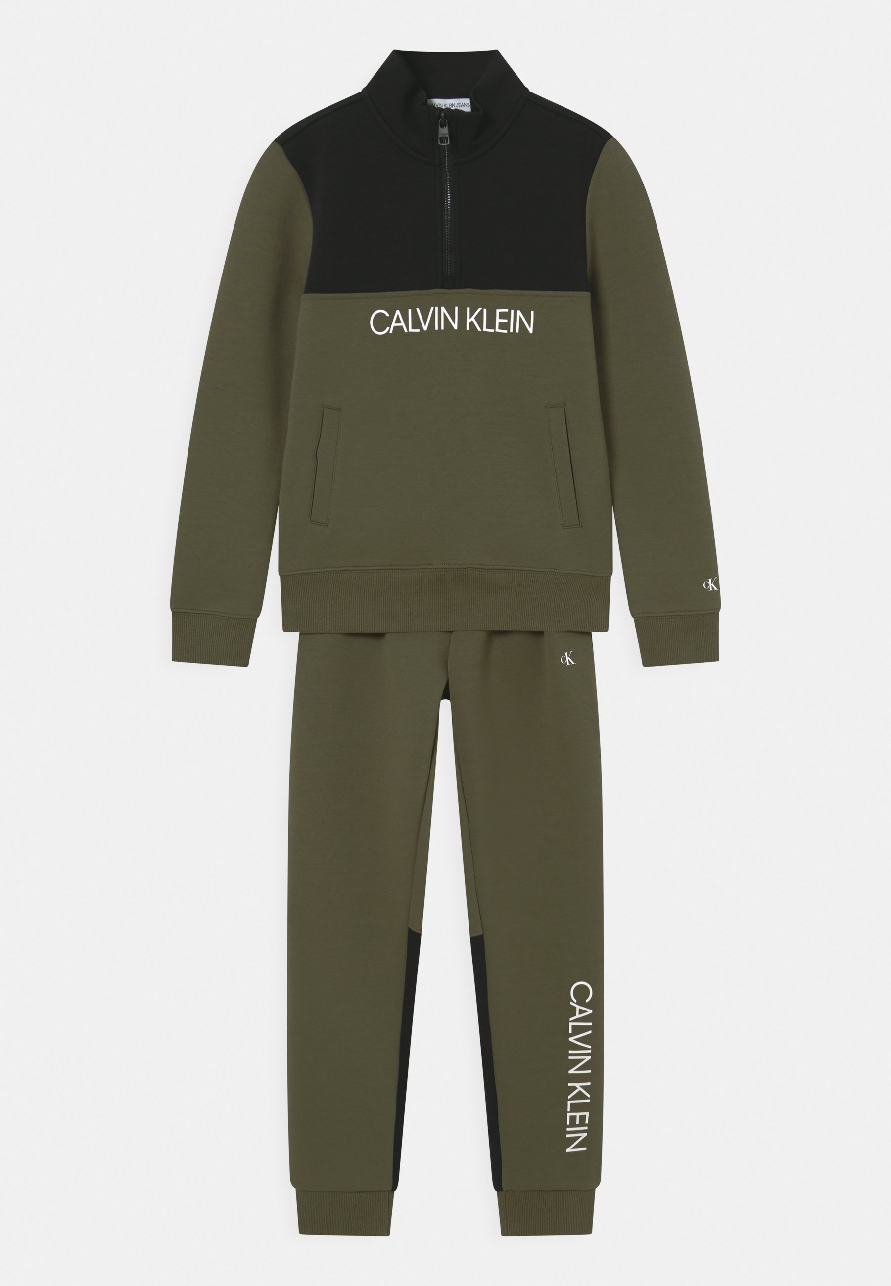 Мужские серые спортивные штаны от Calvin Klein, 6,052 руб. | Asos | Лукастик
