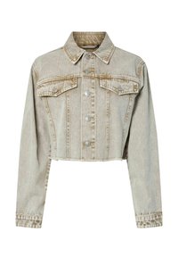 Veste en denim cropped de couleur beige clair, avec un col, fermeture à boutons sur le devant, deux poches poitrine et un tissu texturé.