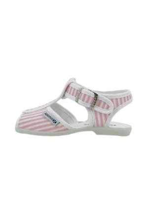Sandalo a righe rosa e bianco per bambino con punta chiusa, cinturino regolabile con fibbia e tallone aperto su sfondo bianco.