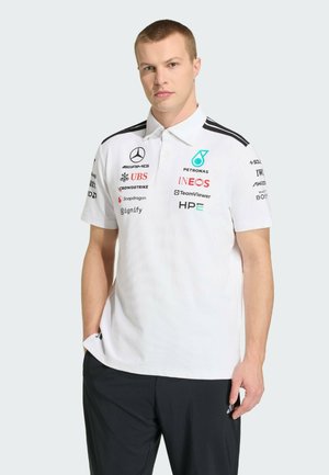 AMG PETRONAS FORMULA 1 TEAM ENGINEERS - Club wear - white
