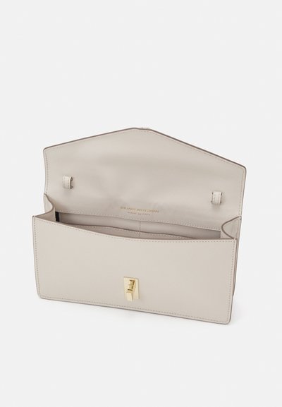 Stuart Weitzman MILAN LOVELETTER  - Pochette - oat