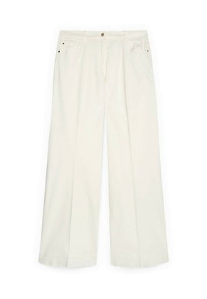 Pantalones blancos de pierna ancha con bolsillos delanteros, trabillas para cinturón y cierre de botón y cremallera, mostrados extendidos sobre un fondo blanco.