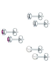 Pendientes de plata con dos pares: uno con una piedra preciosa rosa y otro con perlas blancas, ambos con un diseño redondeado y cierre de mariposa.