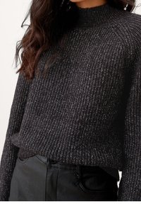 QS Strickpullover - mottled black