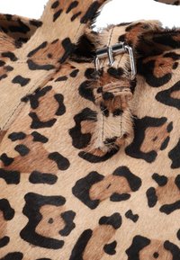 Núnoo Shopper - leo