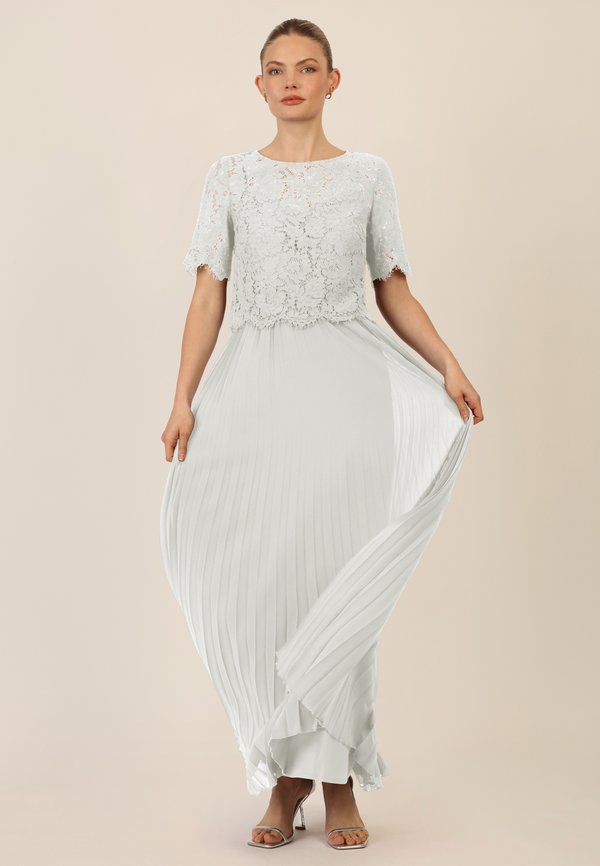 ABEND - Ballkleid - creme