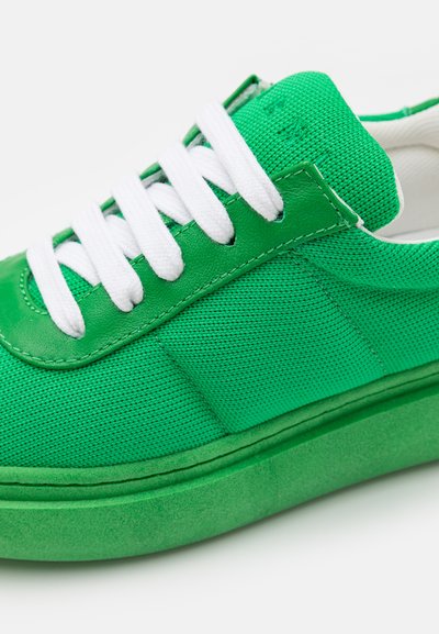 Marni UNISEX - Baskets basses - green