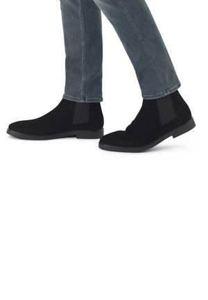 Manfield, Bottines - black