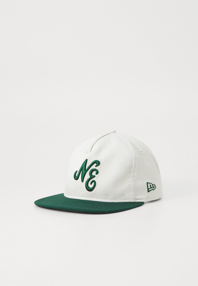 New Era - UNSTRUCTURED GOLFER UNISEX - Sapka - off-white/dark green, Nagyítás