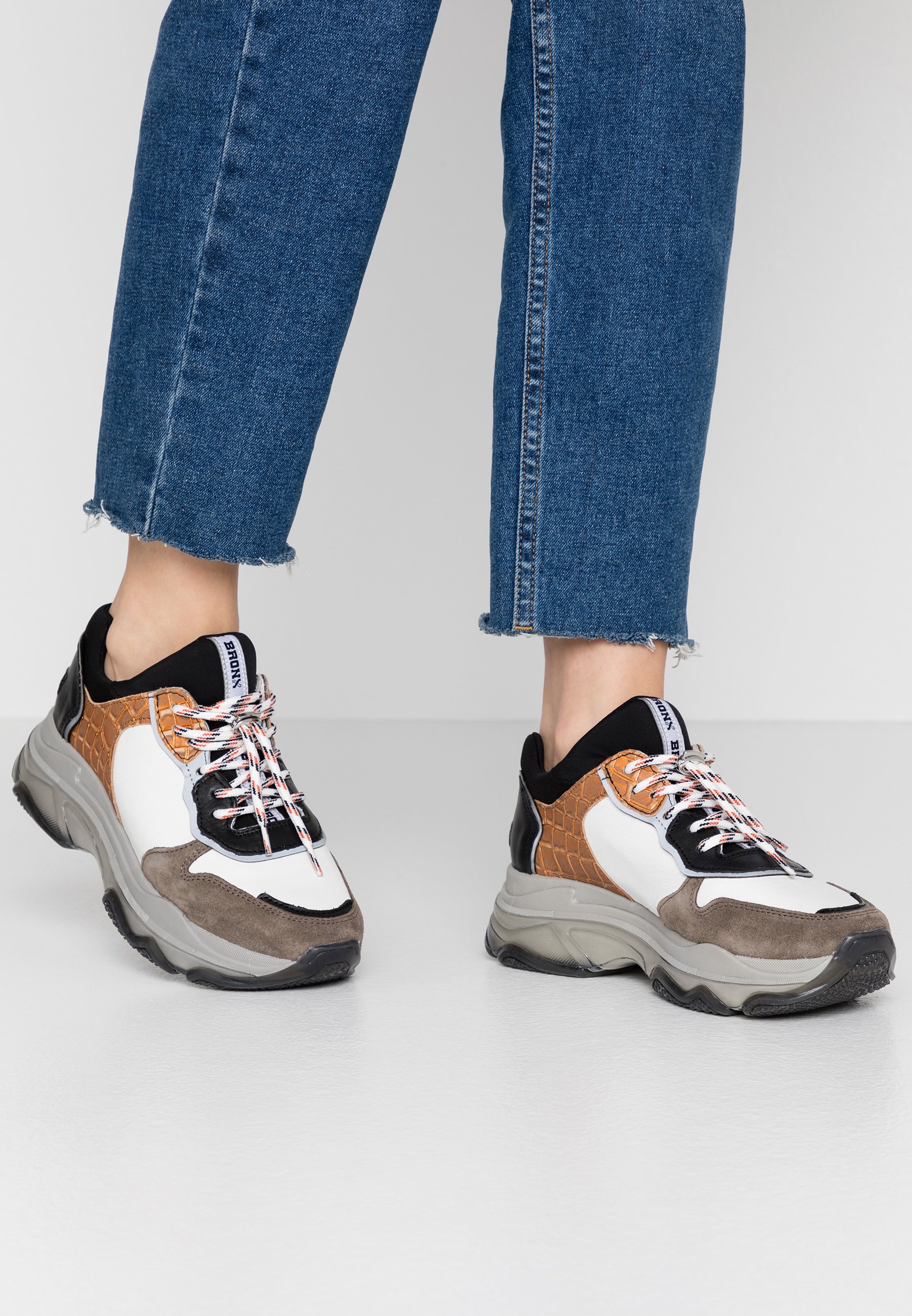 BAISLEY Sneakers dark greywhiteblackorange BAISLEY Sneakers dark greywhiteblackorange