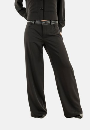 Pantaloni - noir