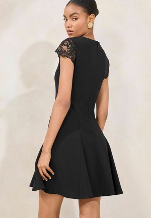 midi vest dress Seddiq Vest Midi Dress