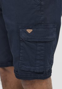 Thumbnail Image 5