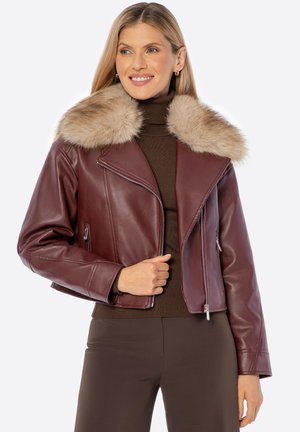 ISOLIERTE FÜR MIT PELZKRAGEN - Veste en similicuir - dark red