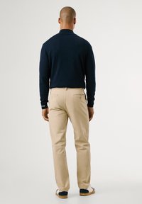 Pepe Jeans Chino hlače - stone beige