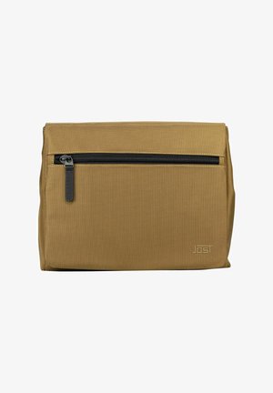Trousse de toilette rectangulaire de couleur beige avec une poche zippée noire à l'avant et un logo discret embossé en bas à droite.