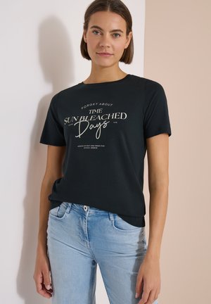 Cecil, T-SHIRT MIT BOAT NECK UND WORDING ARTWORK - Camiseta estampada - palm breeze green