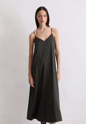 AUSGESTELLT AUS FLIESSENDEM  - Jurk - night grey