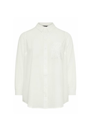 Valkoinen napillinen paita kauluksella, pitkät hihat ja koristeellinen tasku, jossa on pieniä niittejä, jotka luovat gradientin. Sujuva kankaan pinta.