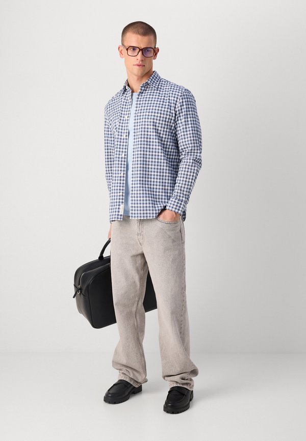 KENT COLLAR LONG SLEEVES ONE RECTANGULAR CHEST POCKET ROUND HEM - Shirt - storm2