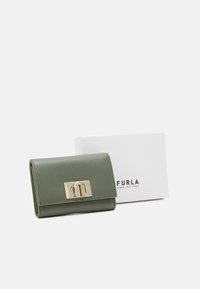Furla COMPACT WALLET - Wallet - cactus