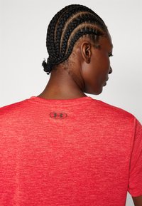 Under Armour TECH TWIST - Sportska majica - racer red/black