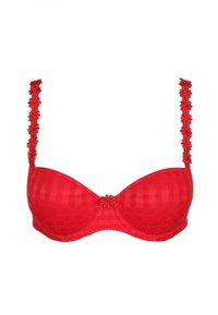 Unselected, scarlet