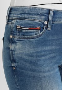 Tommy Jeans Jeans Skinny Fit - blue denim