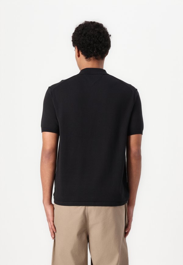 ESSENTIAL SHIRT - Shirt2