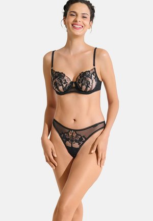 Lisca Slip - noir