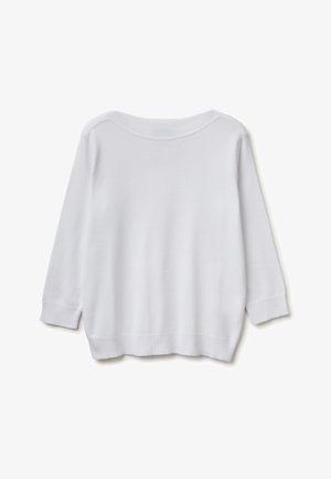 Weißer langärmeliger Strickpullover mit gerippten Bündchen und Saum, flach liegend mit der Rückseite nach oben angezeigt.